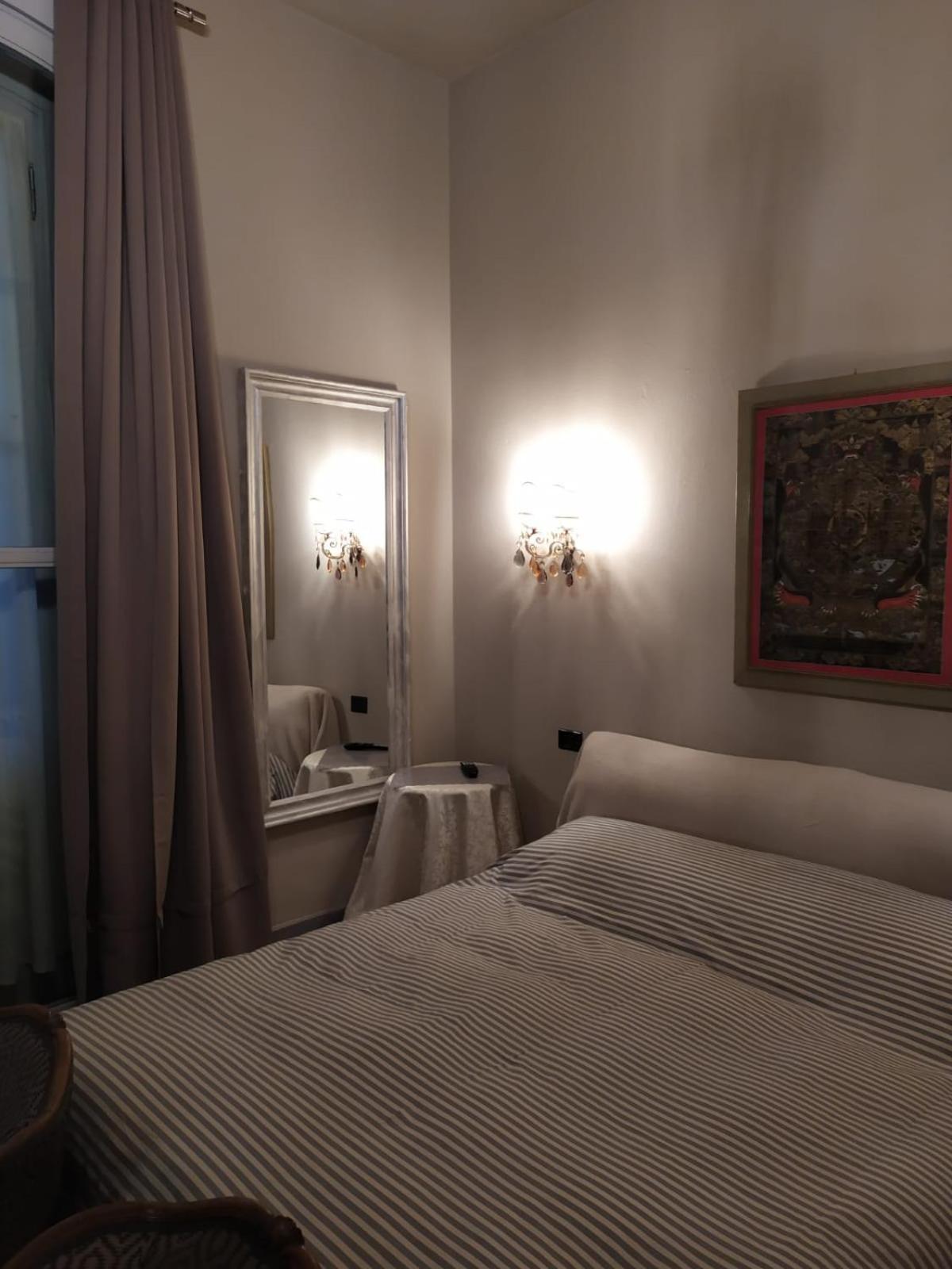 Camera Navigli Con Bagno Privato ミラノ エクステリア 写真