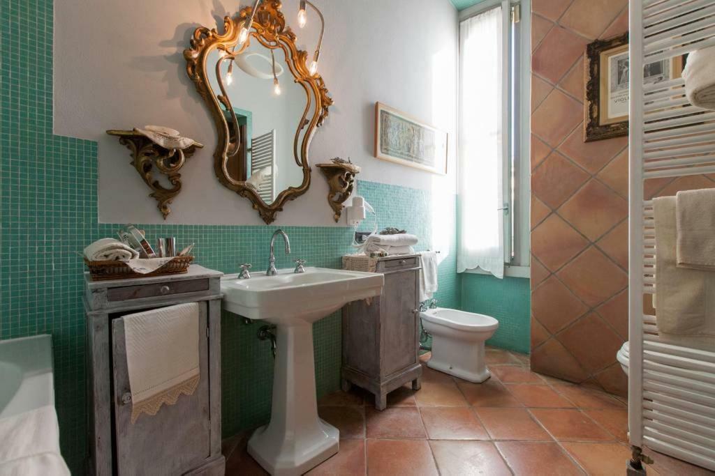 Camera Navigli Con Bagno Privato ミラノ エクステリア 写真